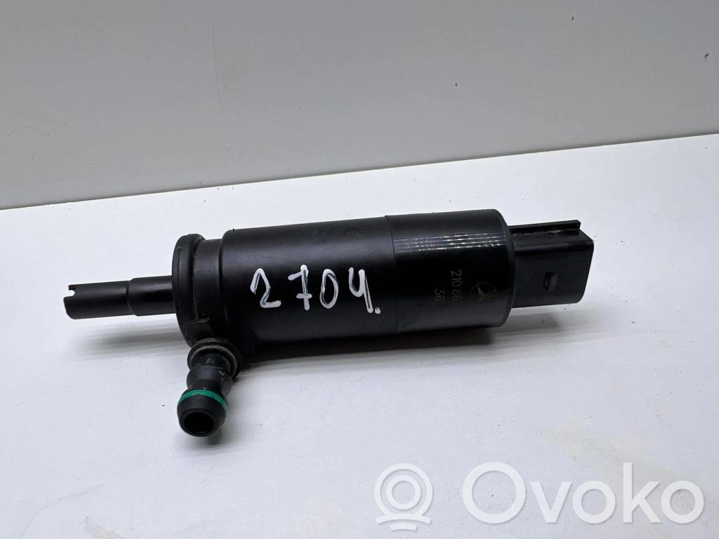 Mercedes-Benz C W204 Headlight washer pump 