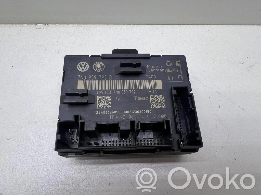 Door control unit/module   7N0959792D,7N09597