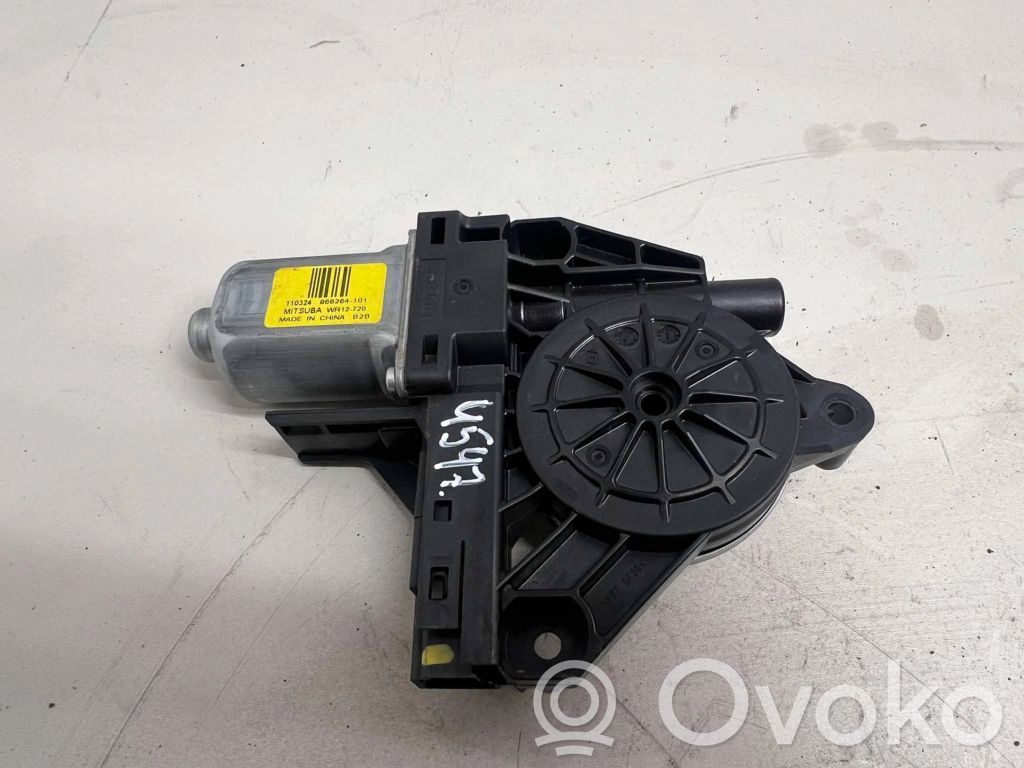 Volvo S60 Silniczek podnoszenia szyby drzwi tylnych 
