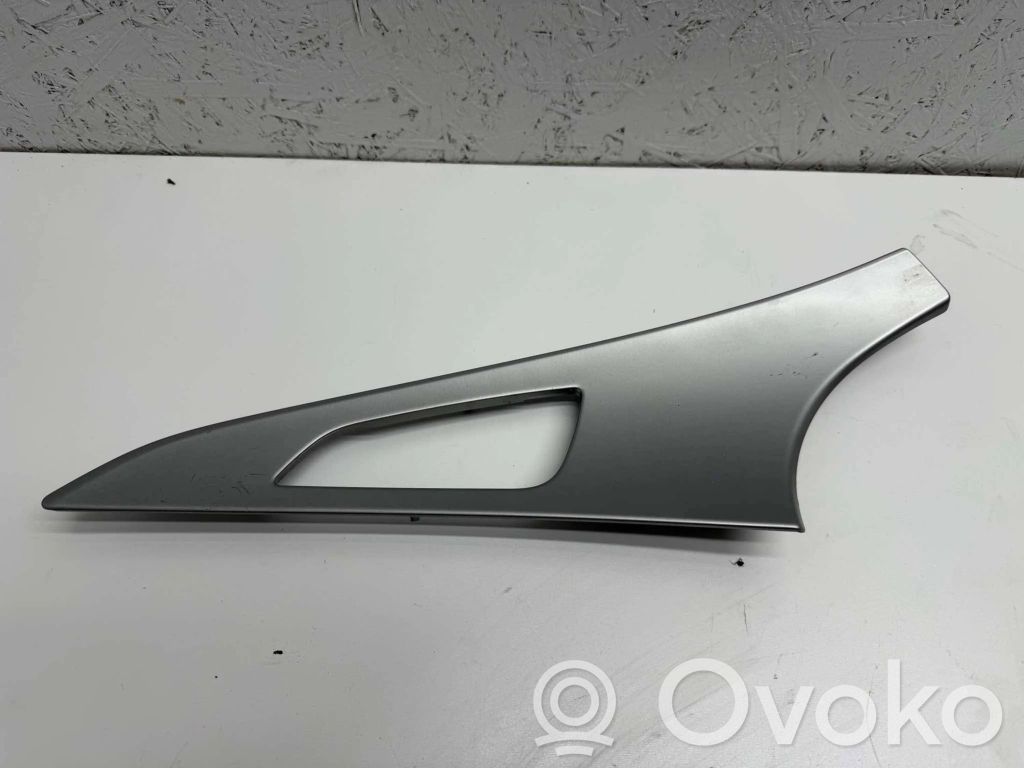 Audi A6 C7 Listwa tapicerki drzwi przednich 