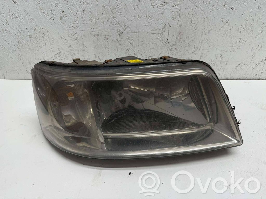 Volkswagen Transporter - Caravelle T5 Lampa przednia 