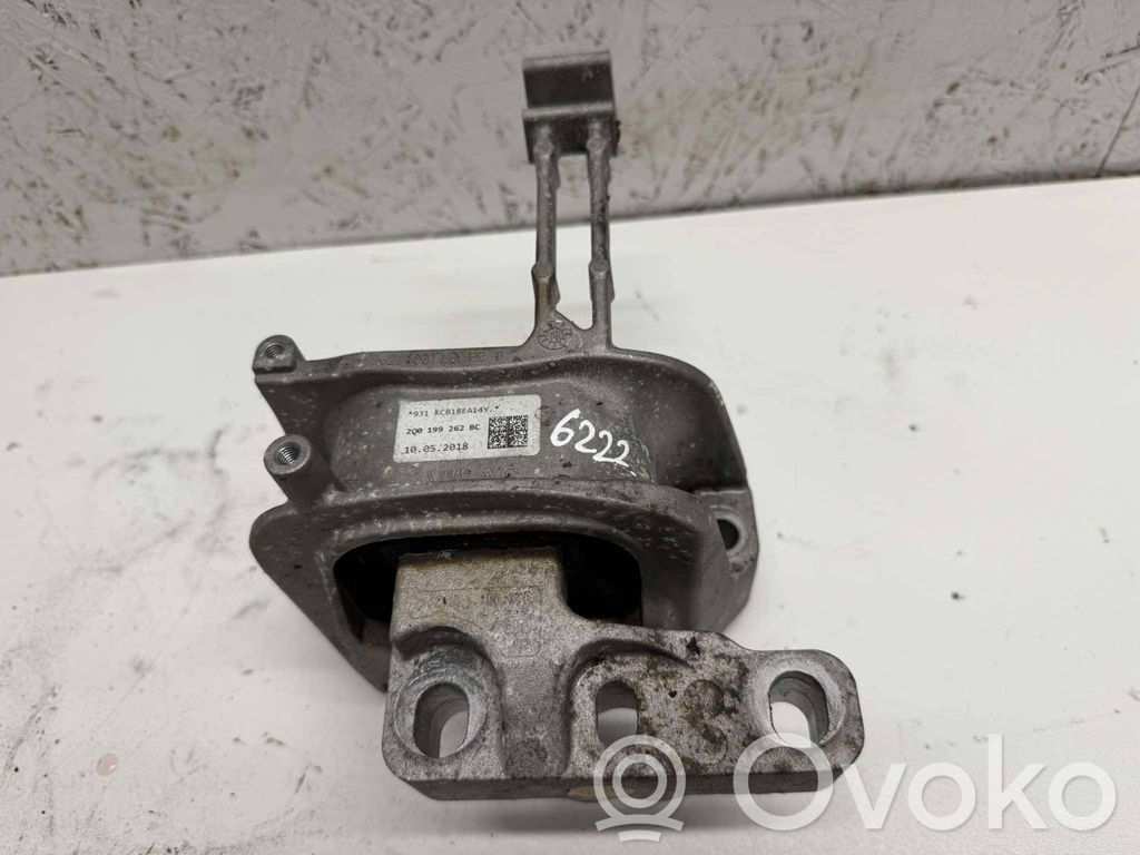 Seat Arona Wspornik / Mocowanie silnika 