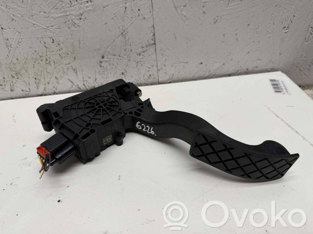 Seat Arona Accelerator throttle pedal 