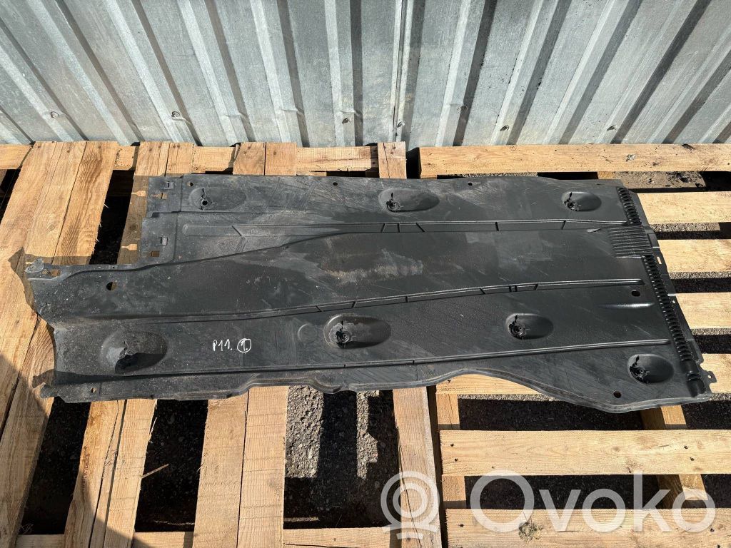 Skoda Karoq Protección inferior lateral 
