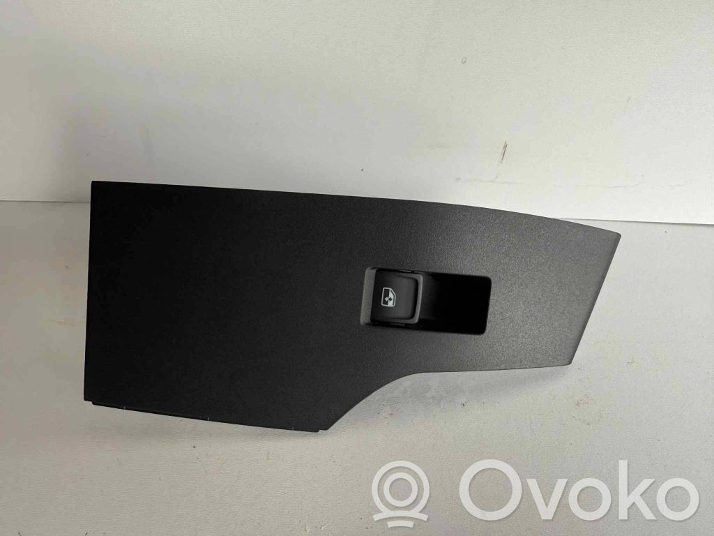 Seat Arona Electric window control switch 