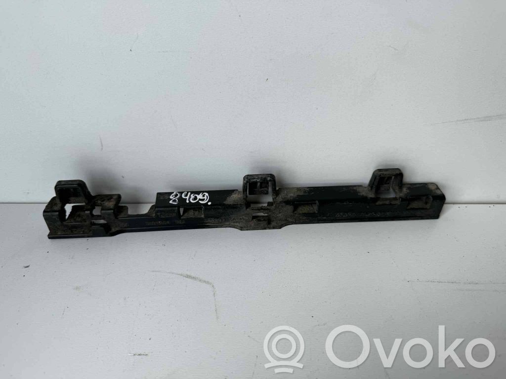 BMW 5 GT F07 Uchwyt / Mocowanie błotnika przedniego 