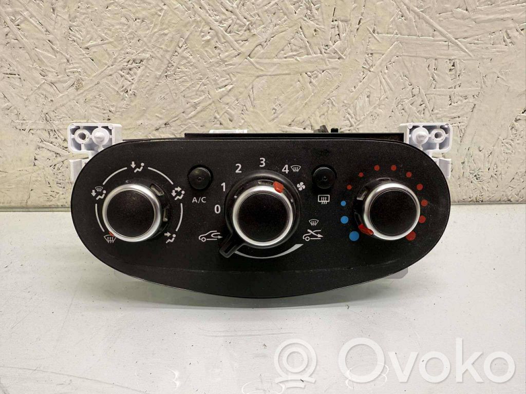 Dacia Sandero II Climate control unit 