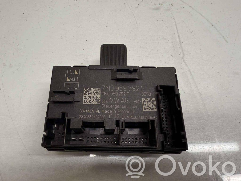 Skoda Yeti (5L) Door control unit/module 