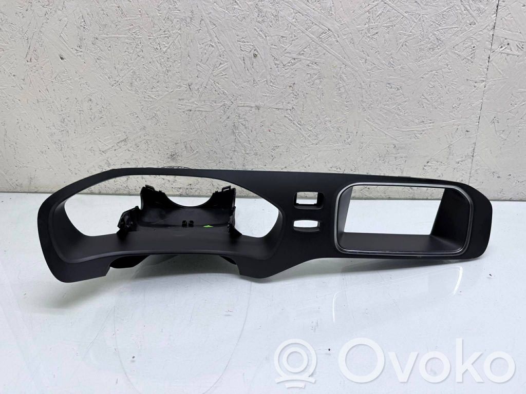 Volvo V40 Dashboard trim 