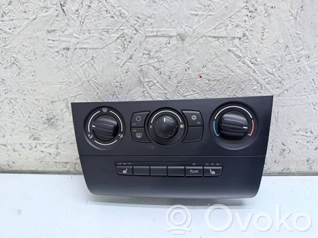 BMW 1 E81 E87 Climate control unit 