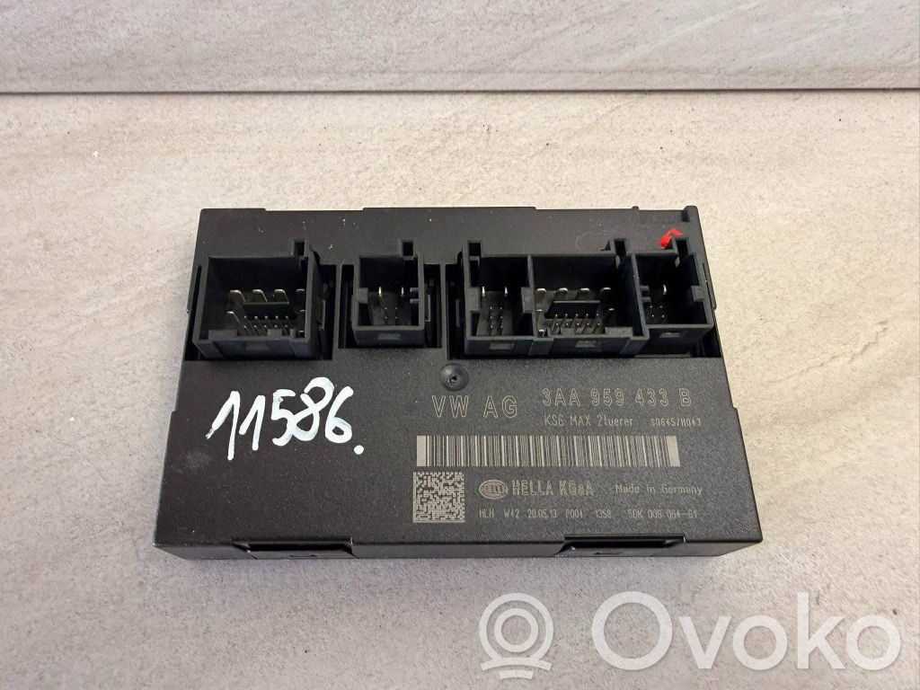 Volkswagen PASSAT B7 Módulo de confort/conveniencia 