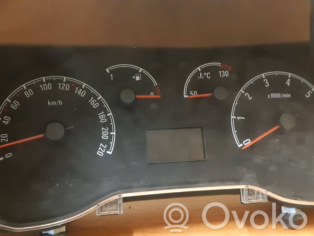 Opel Combo D Speedometer (instrument cluster) 