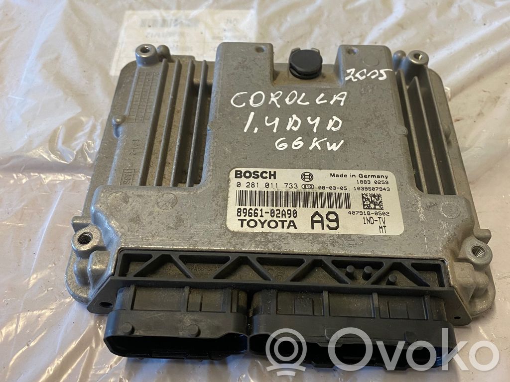 Unidad de control/módulo del motor   1039S07943,8966102A90,0281011733