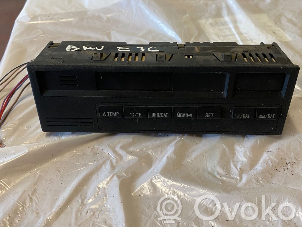 BMW 3 E36 Bildschirm / Display / Anzeige 
