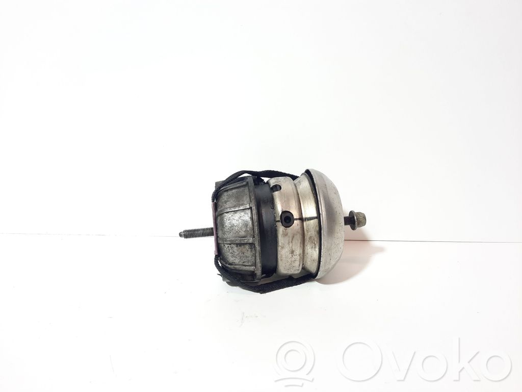 Jaguar S-Type Engine mount bracket 