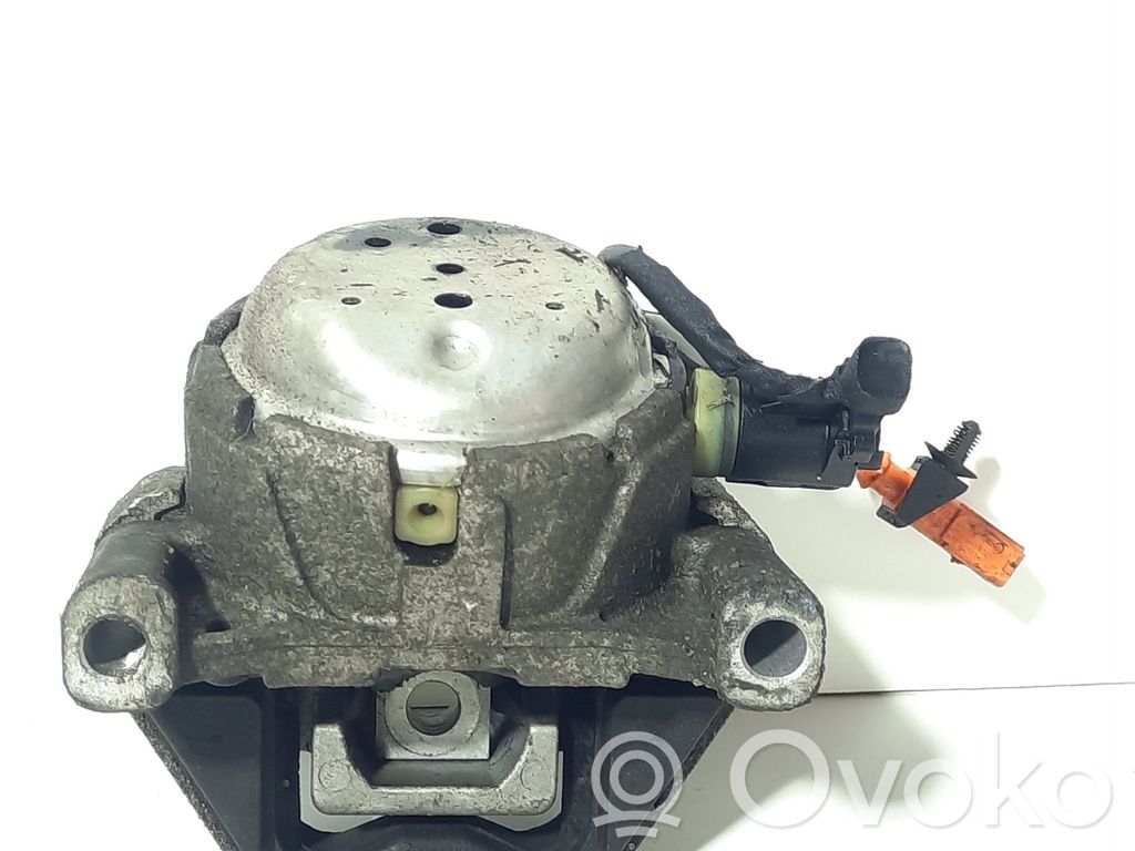 Engine mount bracket   MP5428