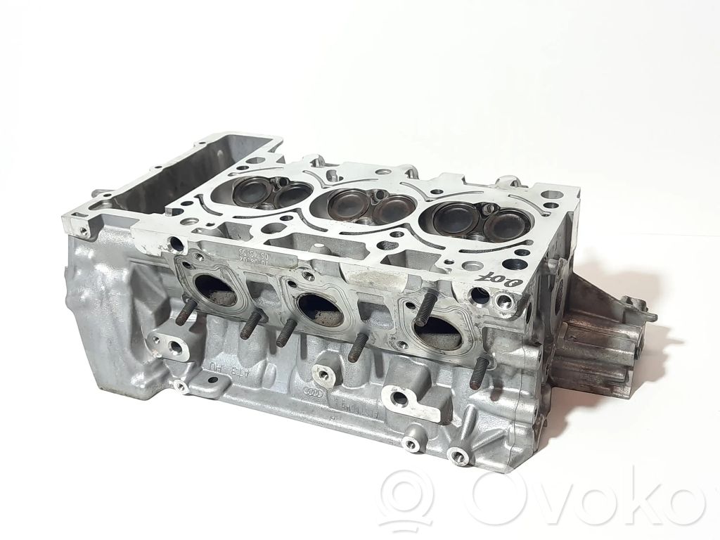 Audi A5 8T 8F Engine head 