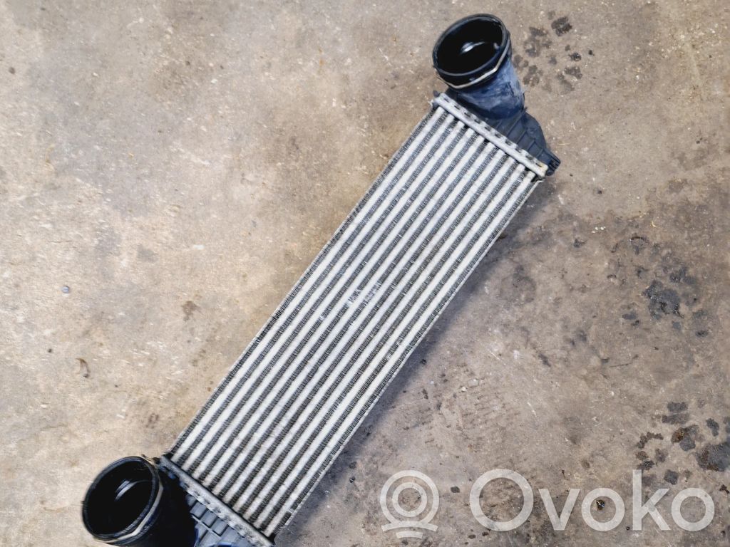 BMW X5 E70 Interkūlerio radiatorius 
