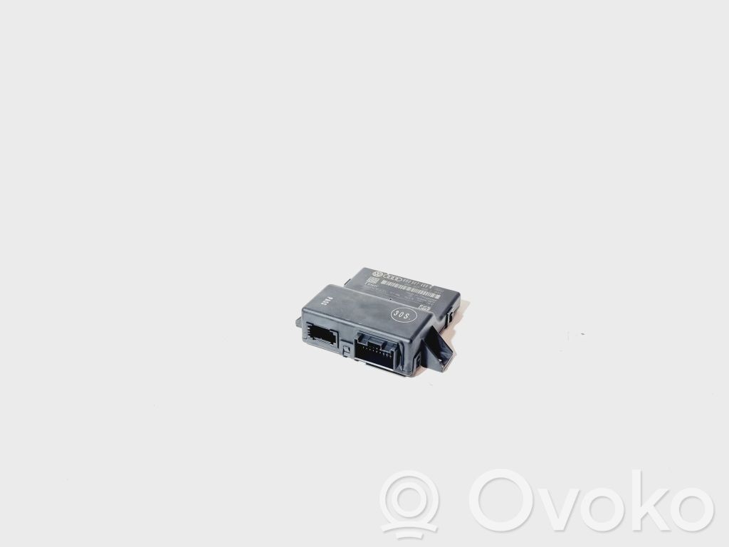 Audi A4 S4 B8 8K Gateway control module 