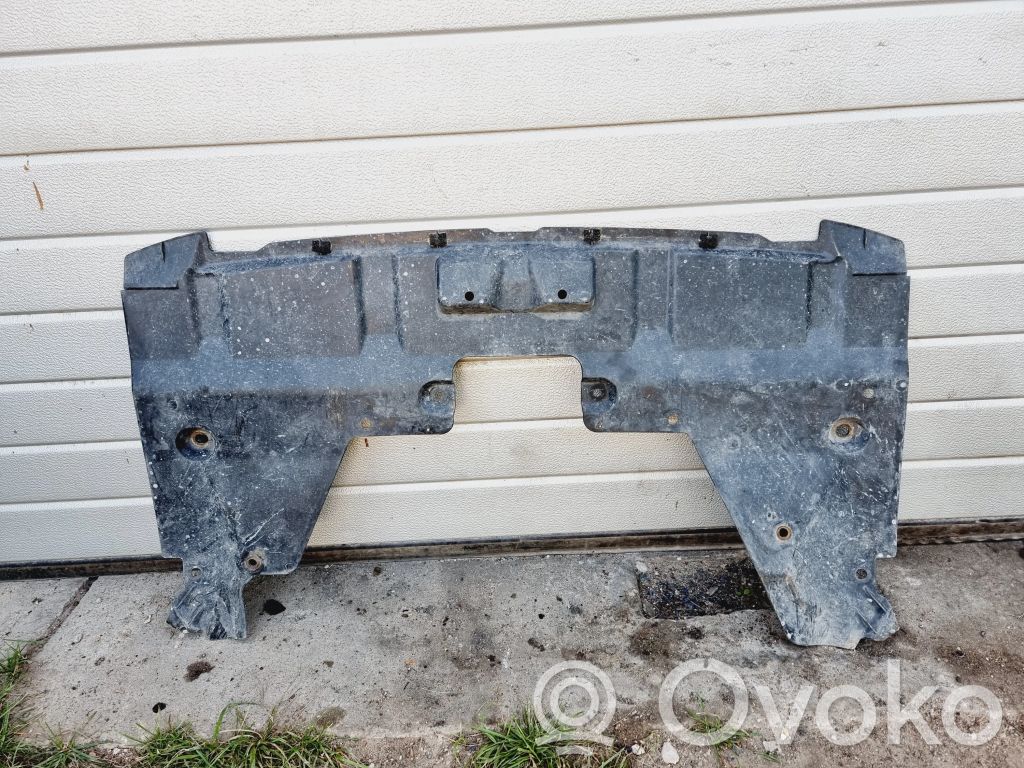 Subaru Legacy Engine splash shield/under tray 