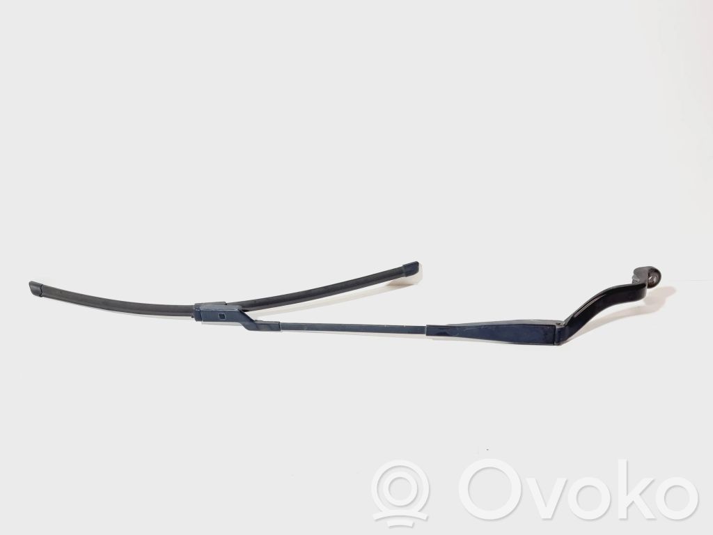 Ford S-MAX Front wiper blade arm 