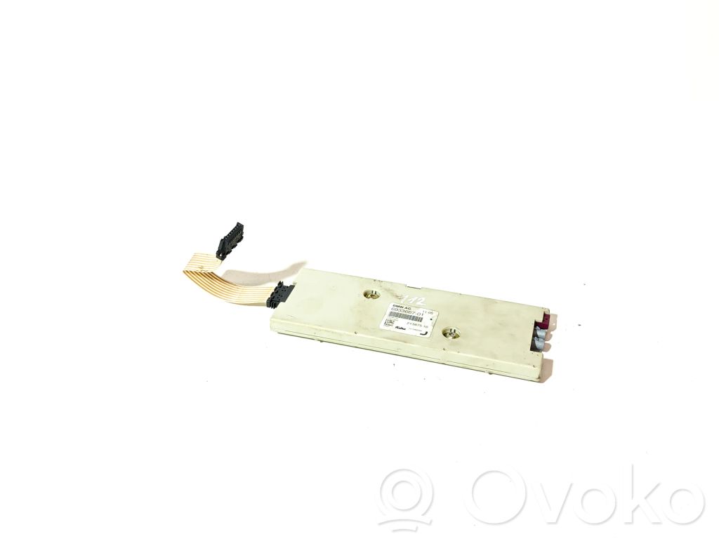 BMW 7 E65 E66 Antenos stiprintuvas 