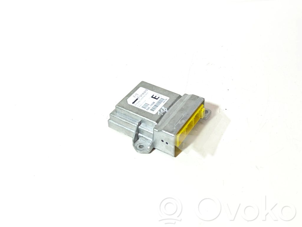 Mazda CX-5 Airbag control unit/module 