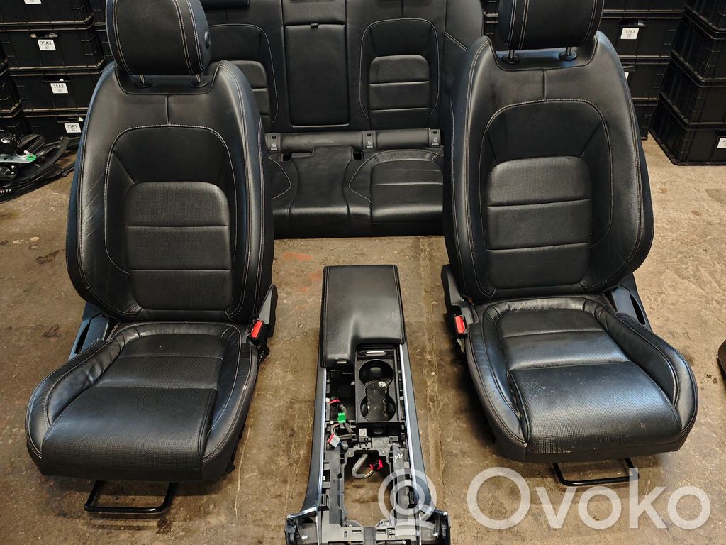 Interior set   0