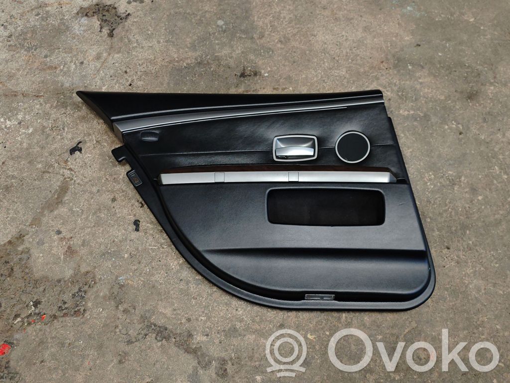 BMW 7 E65 E66 Apšuvums aizmugurējām durvīm 