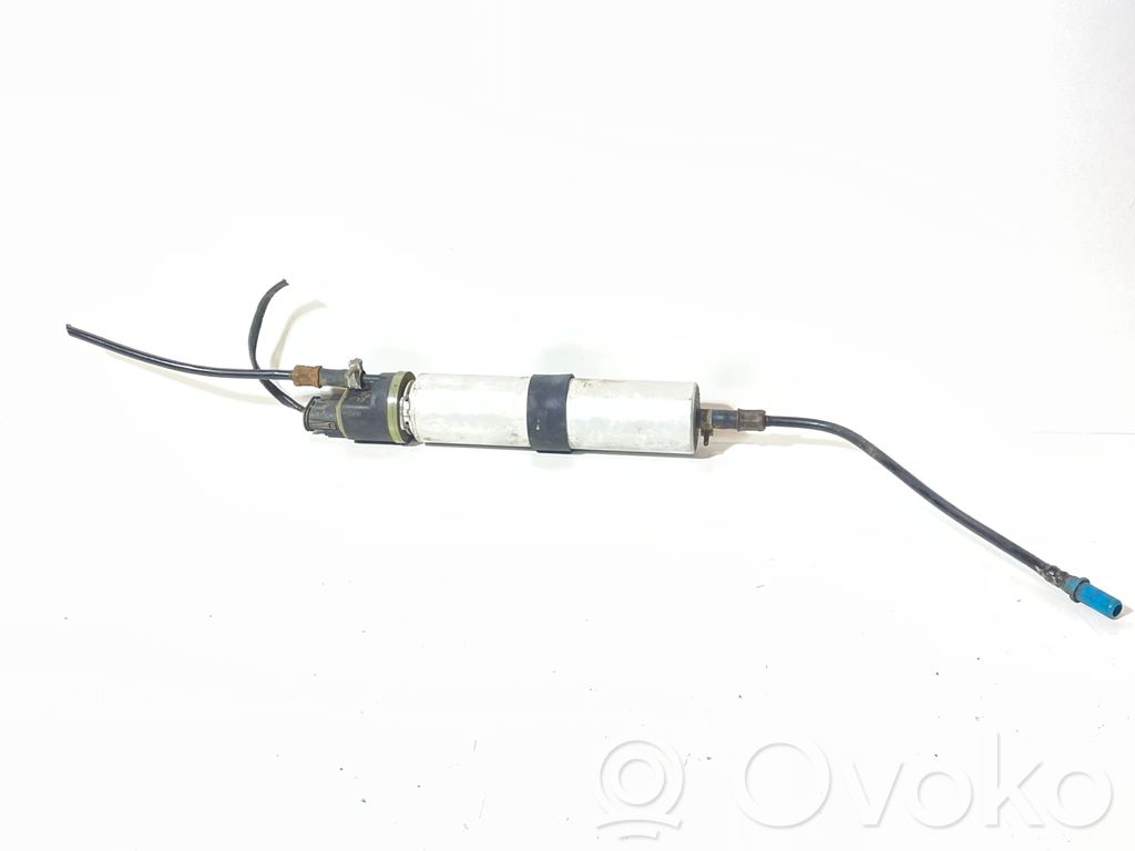 BMW 3 E90 E91 Fuel injection high pressure pump 