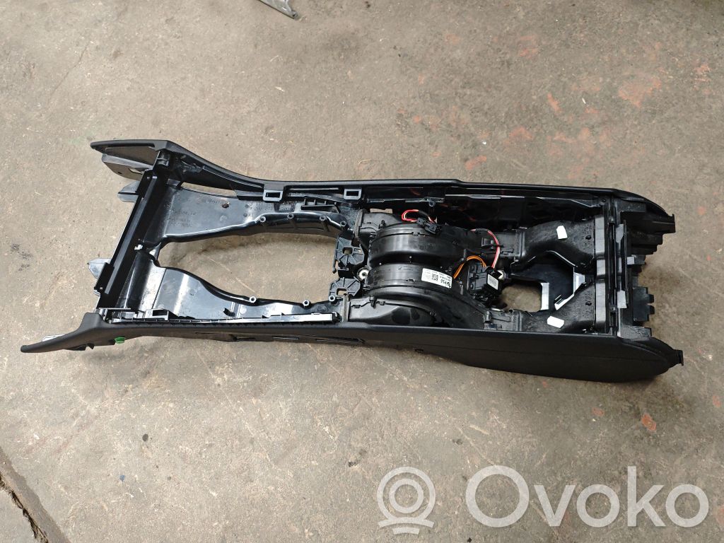 BMW 5 F10 F11 Center console 