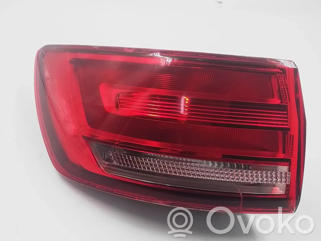 Audi A4 S4 B9 Galinis žibintas kėbule 