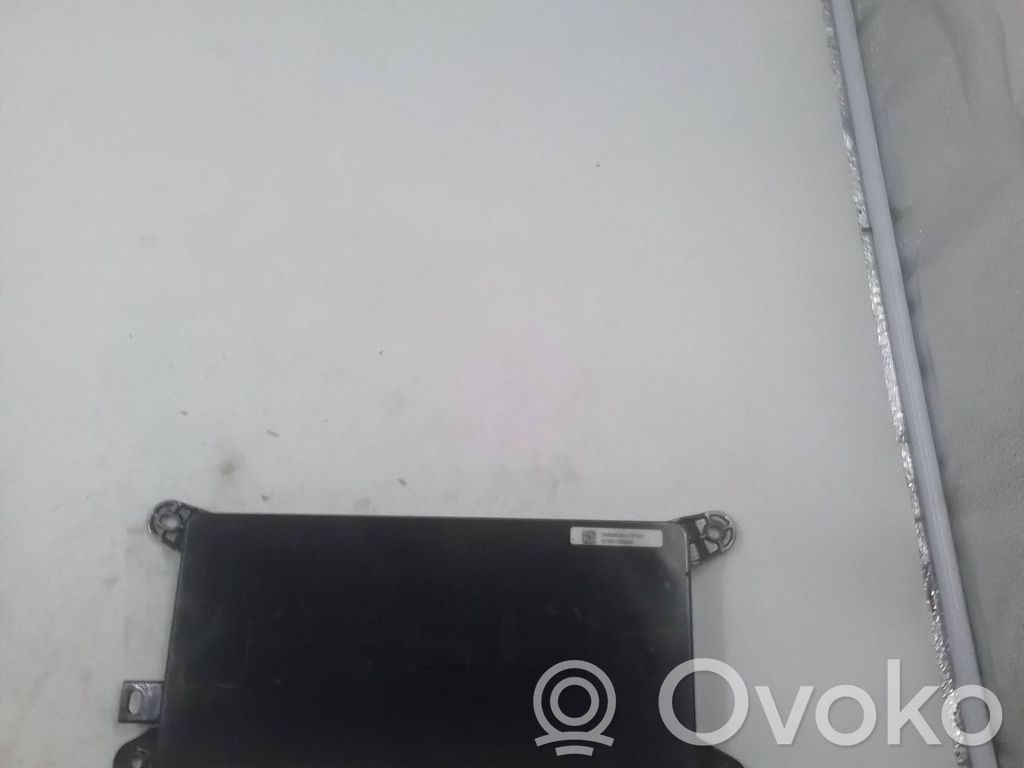 Tesla Model X Comfort/convenience module 