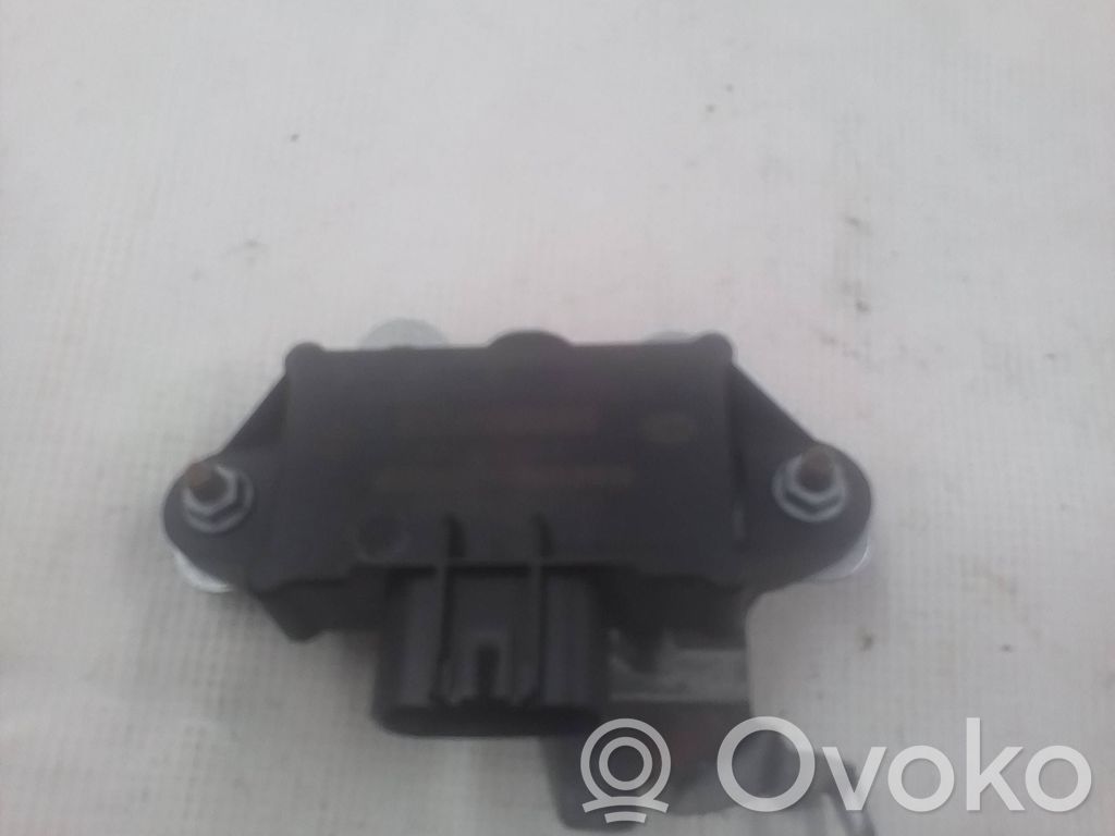 Chrysler Pacifica Fuel injection pump control unit/module 