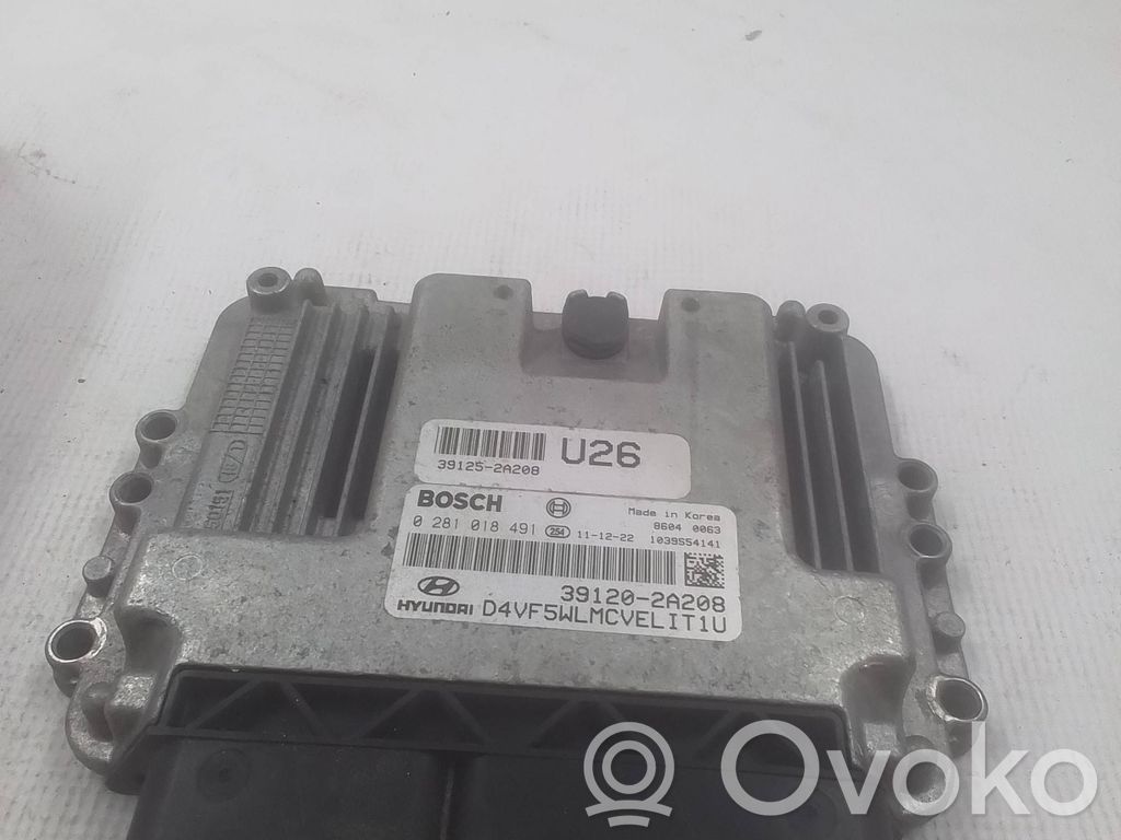 Hyundai i40 Engine control unit/module 
