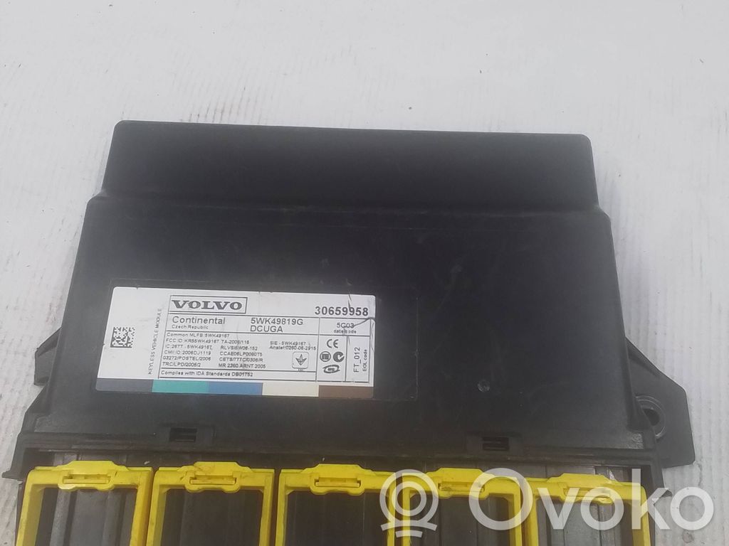 Volvo XC60 Door central lock control unit/module 