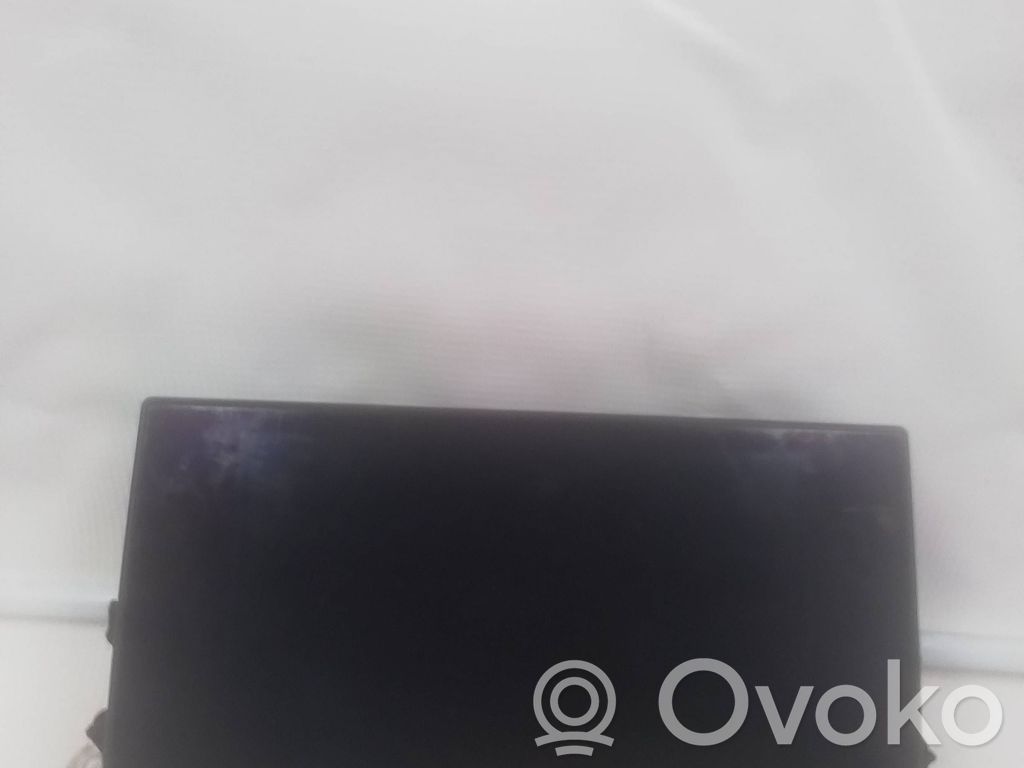 Lexus NX Screen/display/small screen 