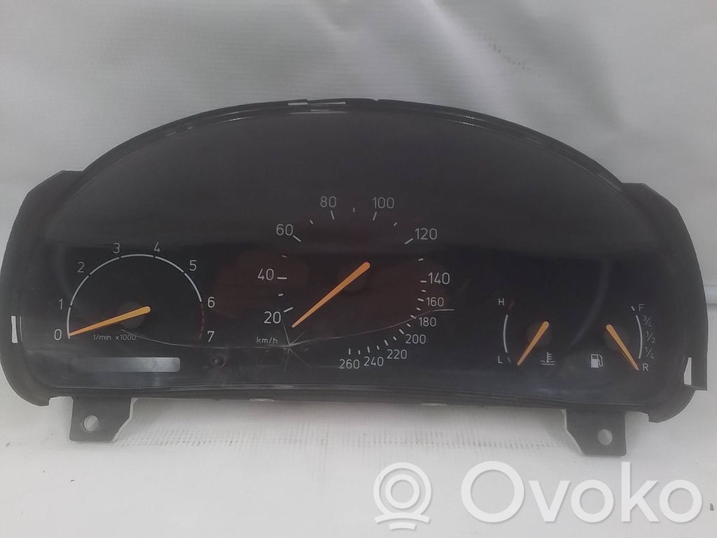 Saab 9-5 Speedometer (instrument cluster) 