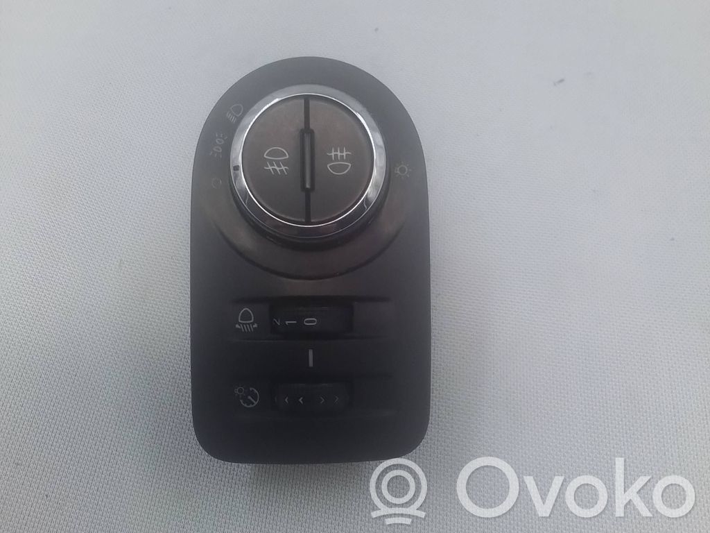 Opel Zafira C Lichtschalter 