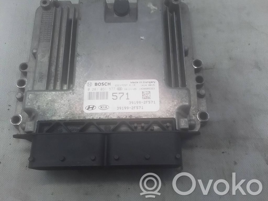 Hyundai Tucson TL Engine control unit/module 