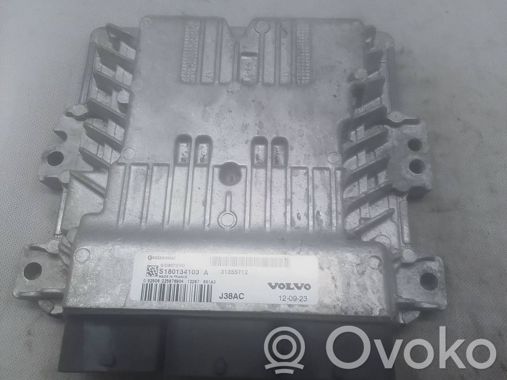 Volvo V60 Engine control unit/module 