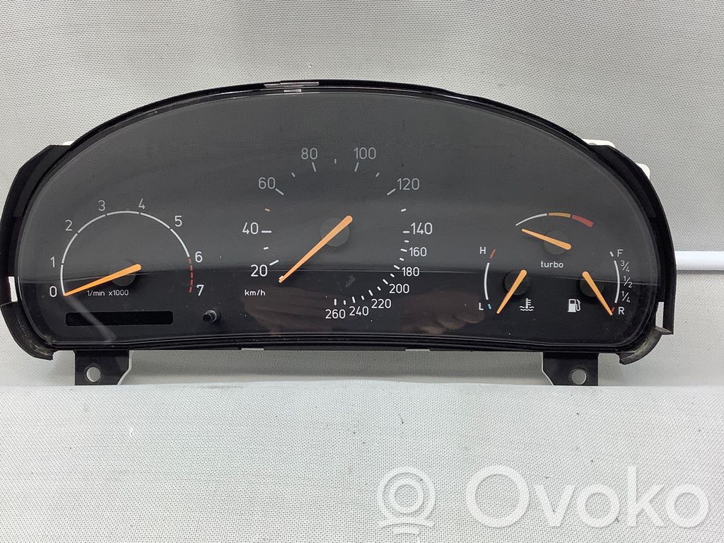 Saab 9-5 Speedometer (instrument cluster) 