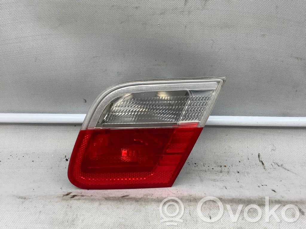 BMW 3 E46 Tailgate rear/tail lights 