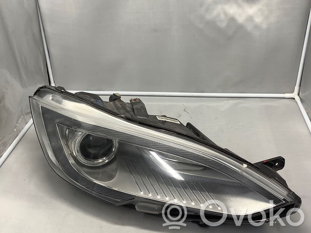 Tesla Model S Priekšējais lukturis 