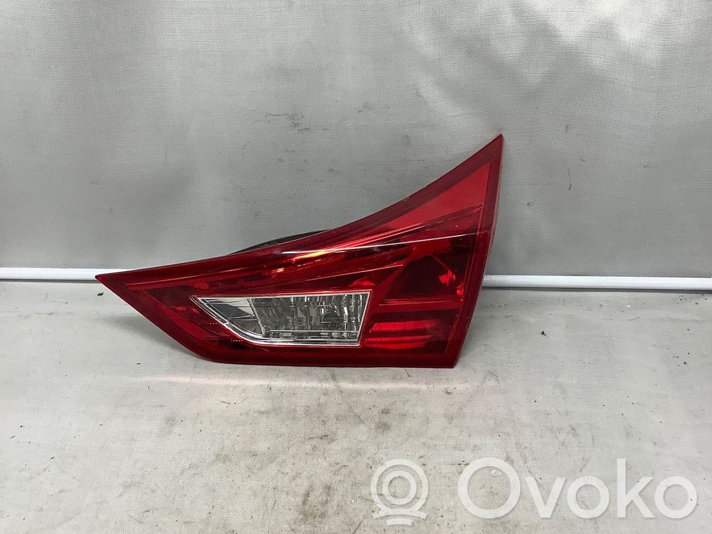 Toyota Auris E180 Takavalot 