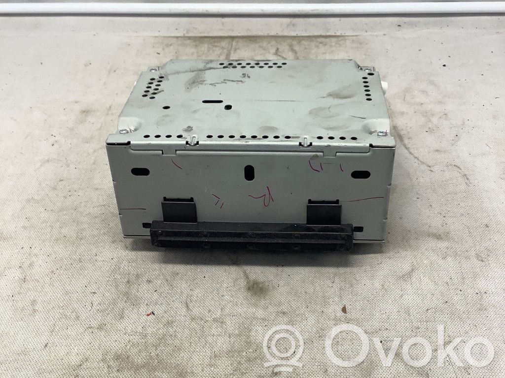 Ford Focus Radio/CD/DVD/GPS head unit 