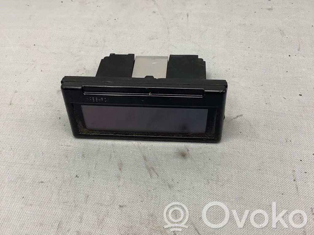 Volvo V50 Screen/display/small screen 