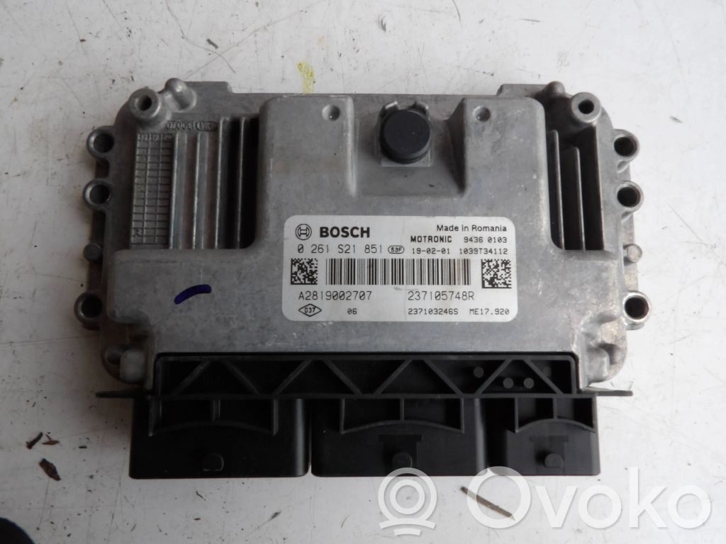 Renault Twingo III Engine control unit/module 