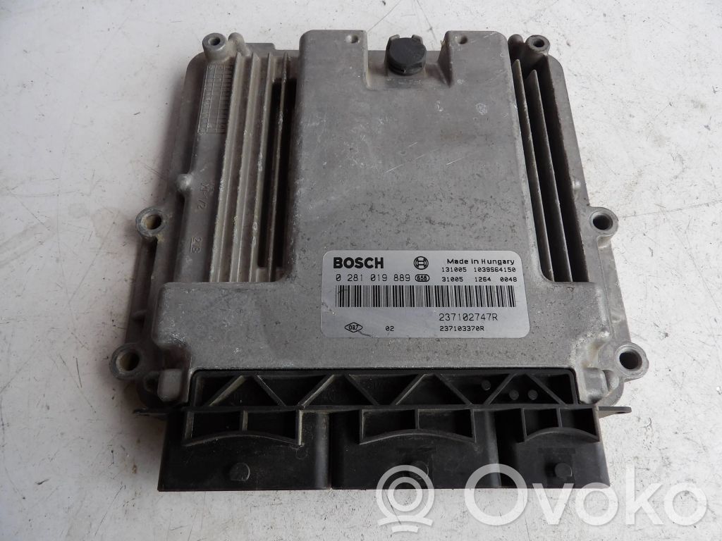 Renault Clio IV Variklio valdymo blokas 