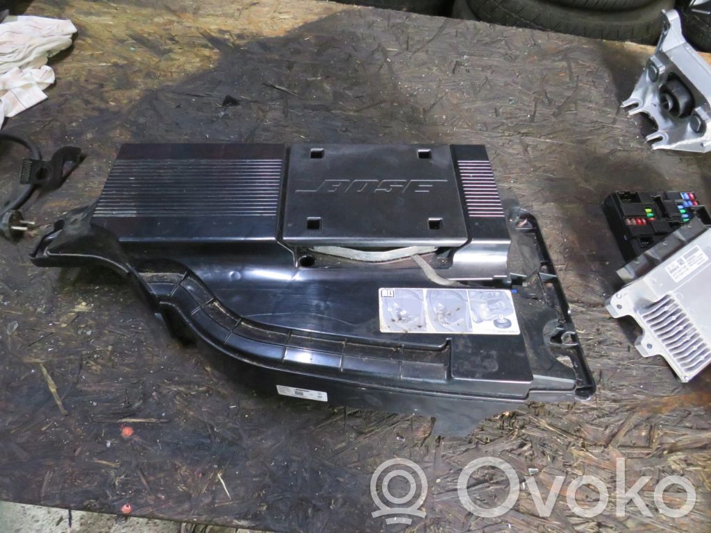 Renault Espace V (RFC) Subwoofer 